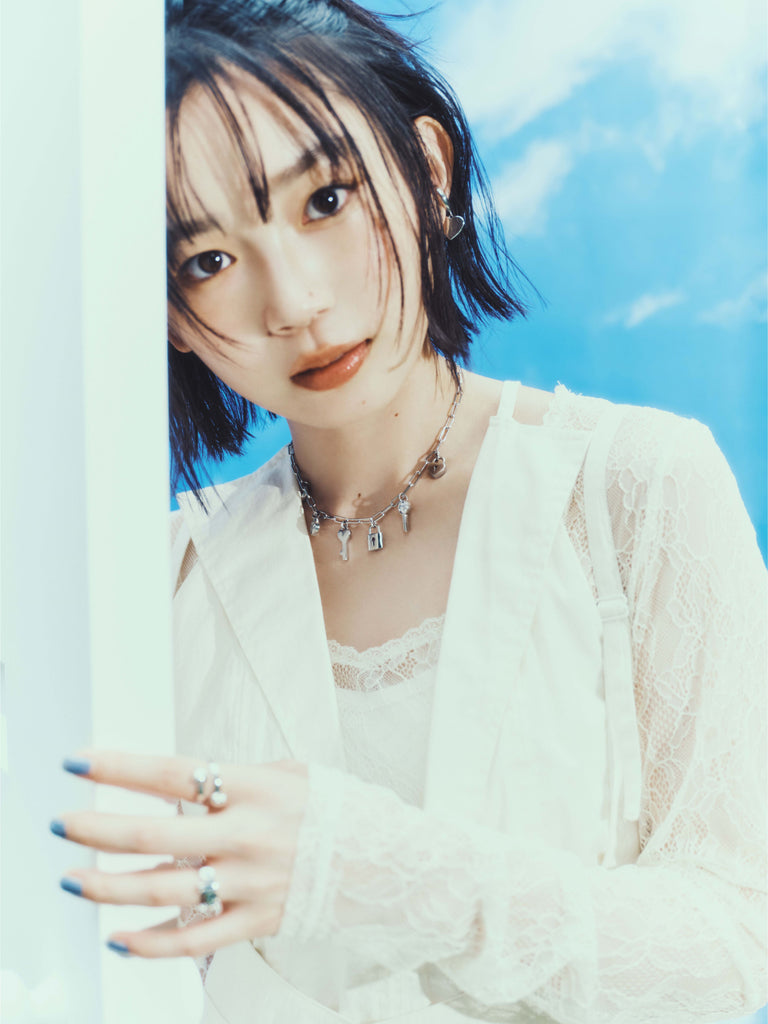 Open key special necklace
