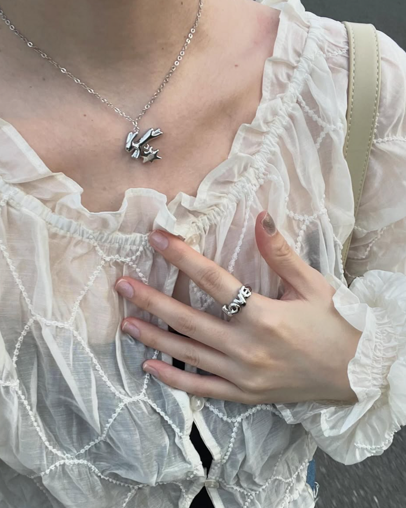 Jumping bunny special necklace