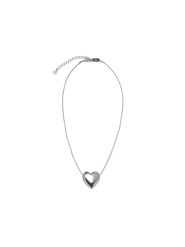 Bold heart necklace