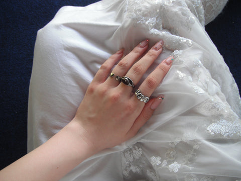 Dive dolphin ring