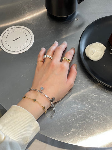 Mini hexagram bracelet