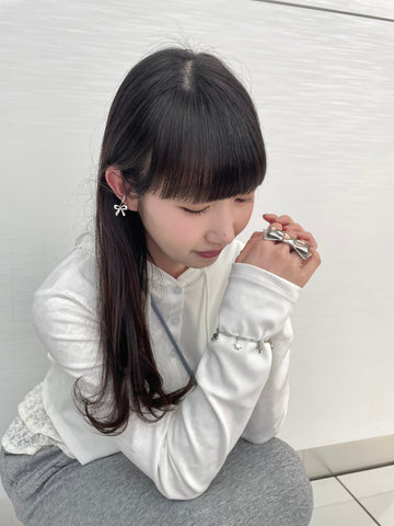 All motif bracelet