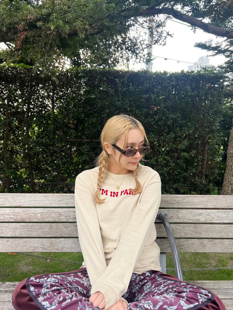 Present ribbon necklace