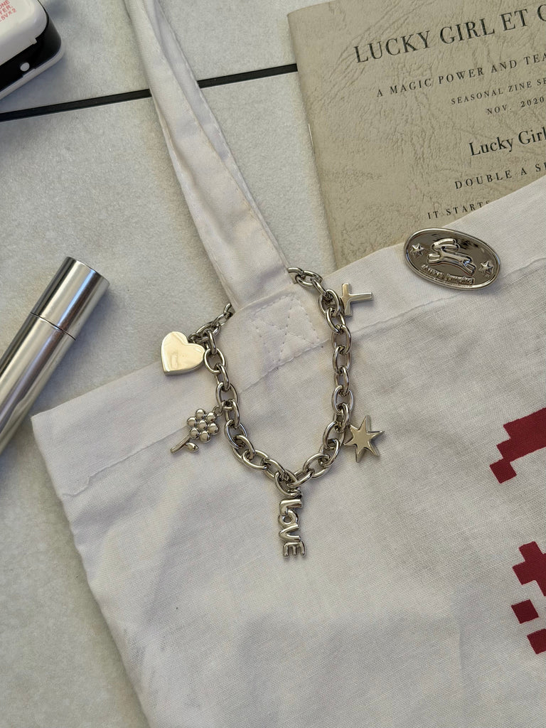 Favorite motif bracelet