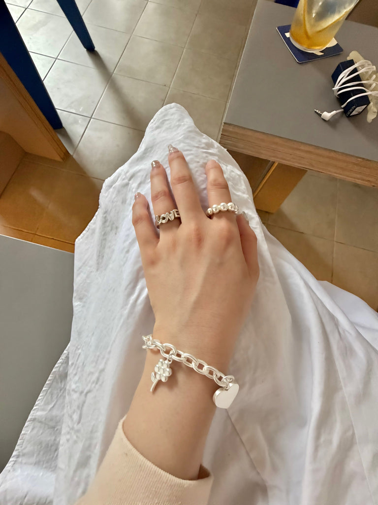 Favorite motif bracelet