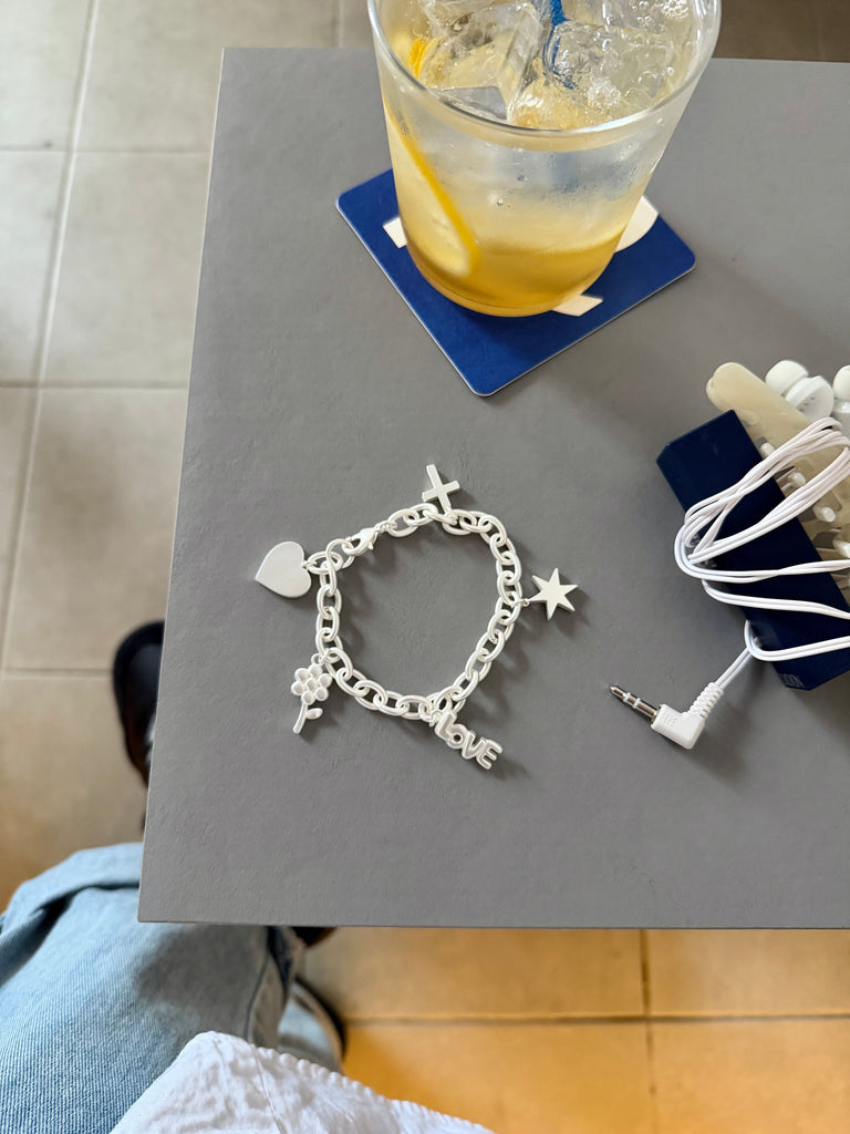 Favorite motif bracelet