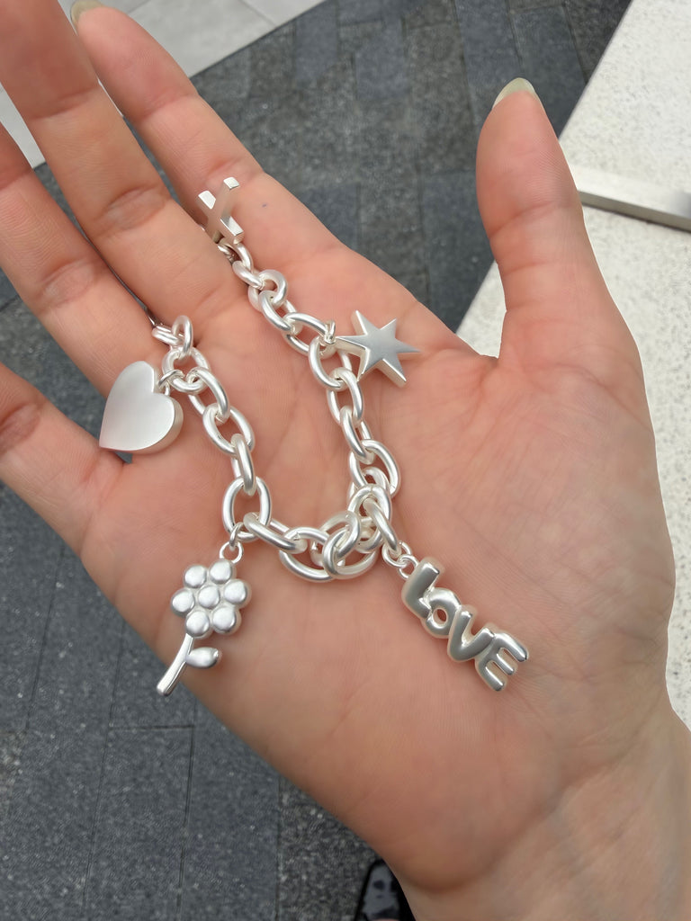 Favorite motif bracelet