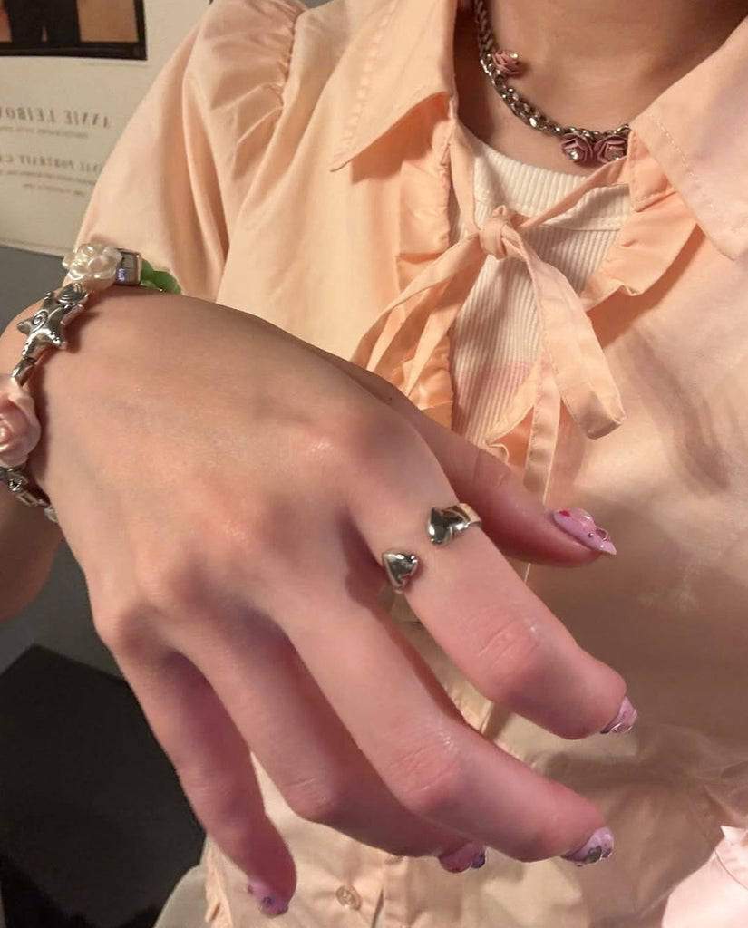 Reversible heart ring