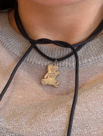 little sunny bite meets 33club choker (bear)