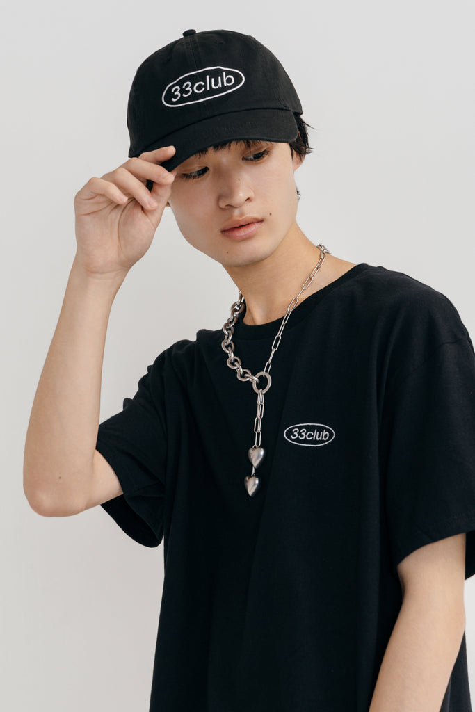 Hi, we are 33club cap ( black )