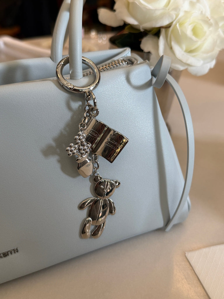 MY FAVORITE MOMENT key charm (my room)