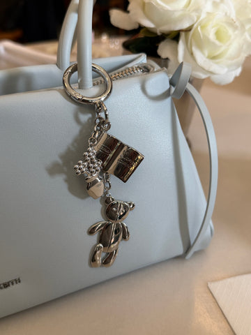 MY FAVORITE MOMENT key charm (my room)