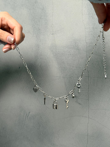 Open key special necklace