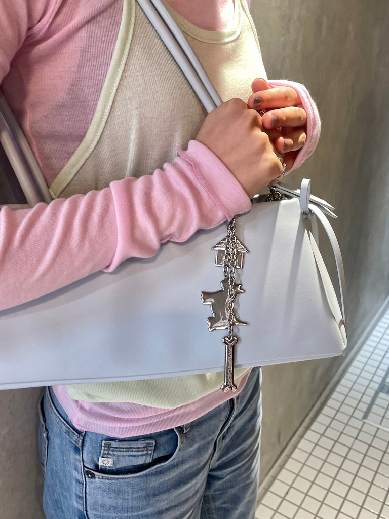 MY FAVORITE MOMENT key charm (dog)